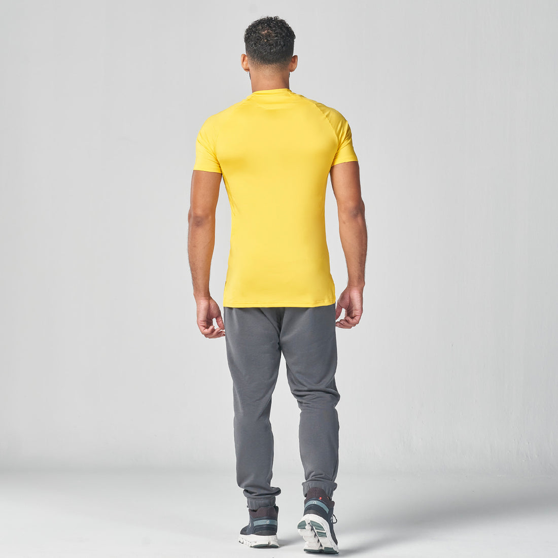Essential Ultralight Gym Tee - Yellow